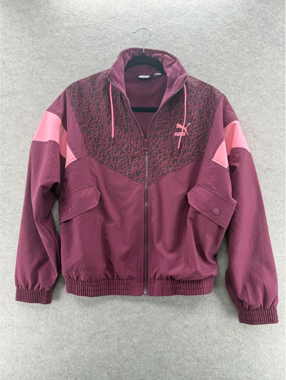 Puma Women’s Leopard Print Full Zip Windbreaker Jacket Burgundy Pink Size Small